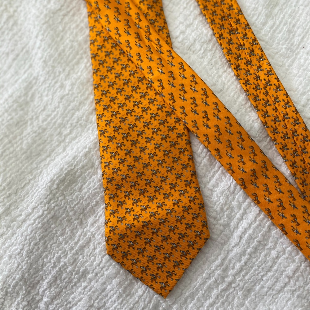 NWOT Authentic Hermès 100% silk jockey tie